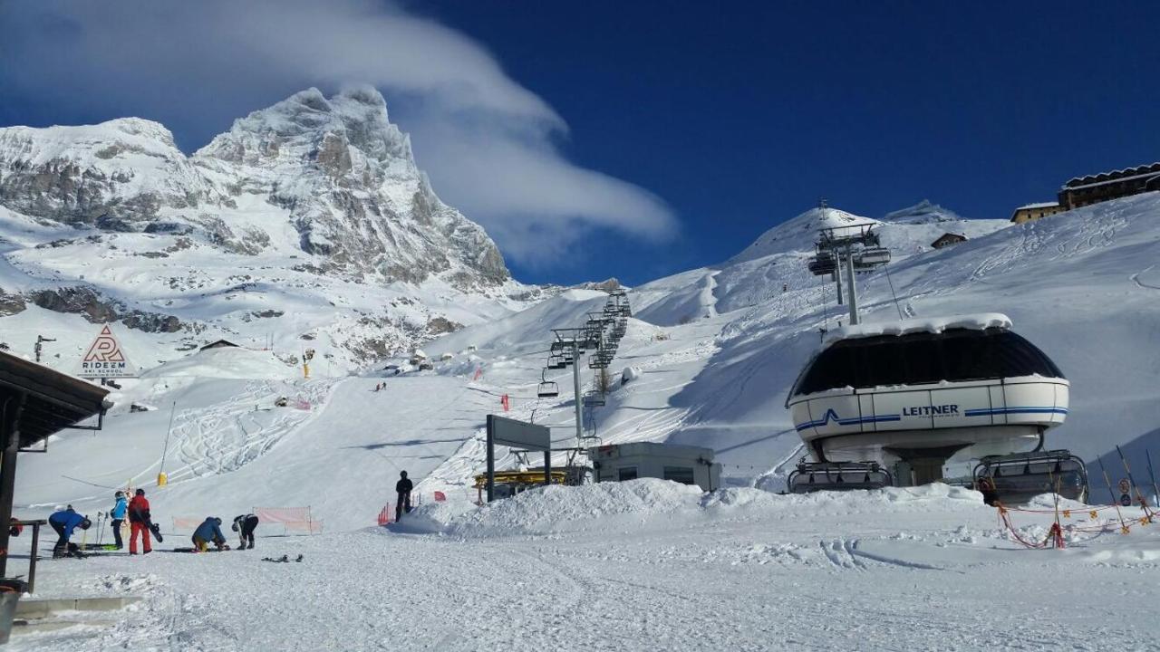 Hotel Lyskamm Breuil-Cervinia Exterior photo