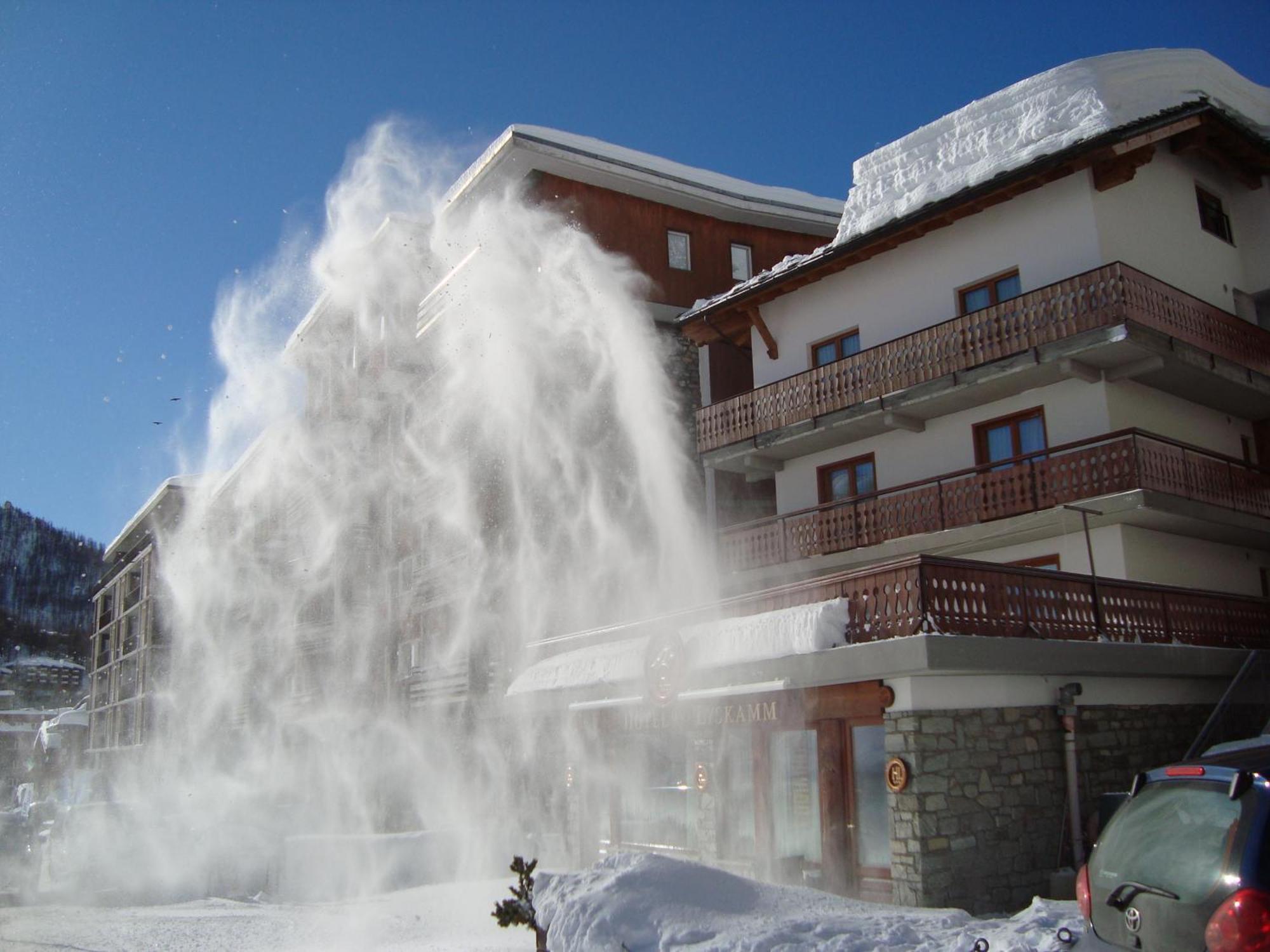 Hotel Lyskamm Breuil-Cervinia Exterior photo